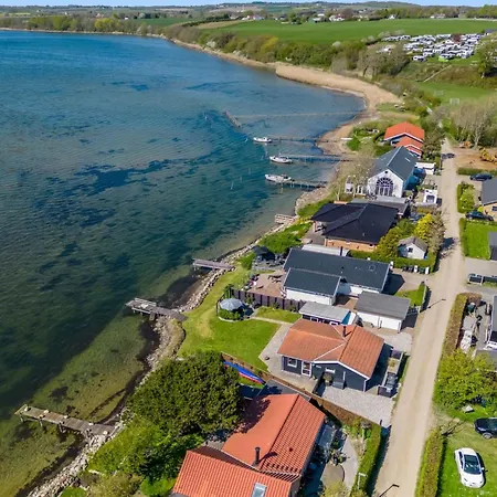 Dom wakacyjny Stilla - 150m From The Sea By Interhome *